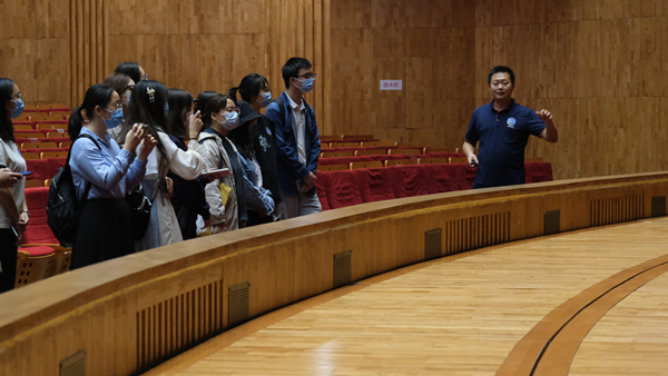 686f87fd063e4facb2b7d9543a421677.jpg 103452.jpg