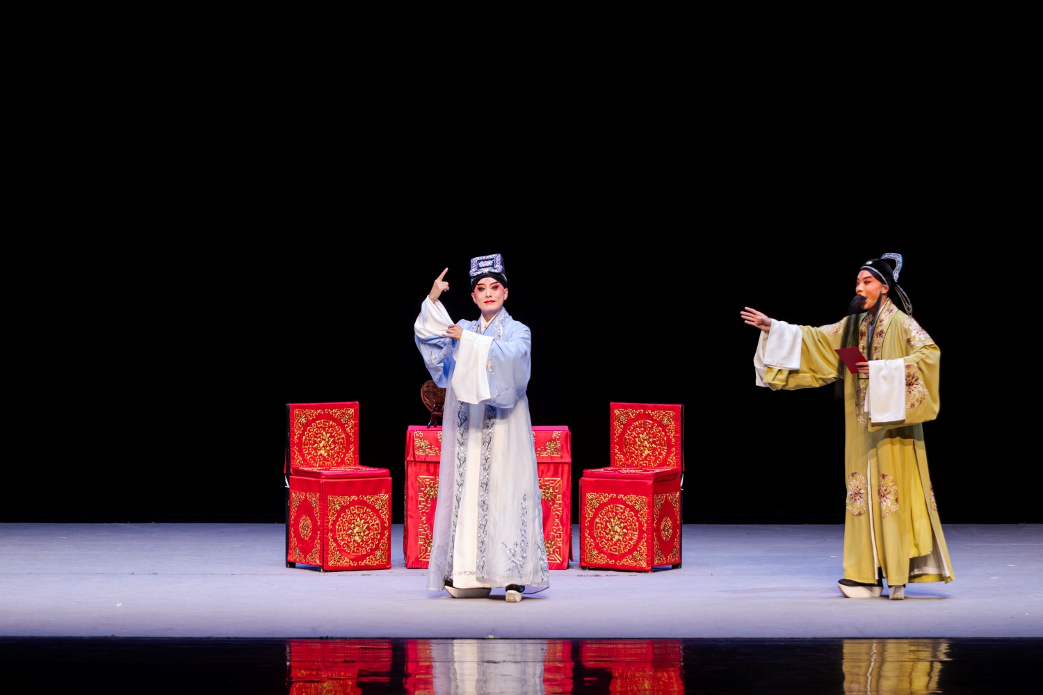 IMG_4270-已增强-NR-0517、0518【新闻】江苏省昆再登台，《世说新语》“情之所钟”“翩若惊鸿”演绎魏晋风骨摄影@尚士博.jpg