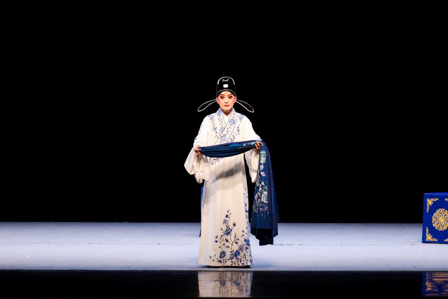 IMG_4706-已增强-NR-0517、0518【新闻】江苏省昆再登台，《世说新语》“情之所钟”“翩若惊鸿”演绎魏晋风骨摄影@尚士博.jpg